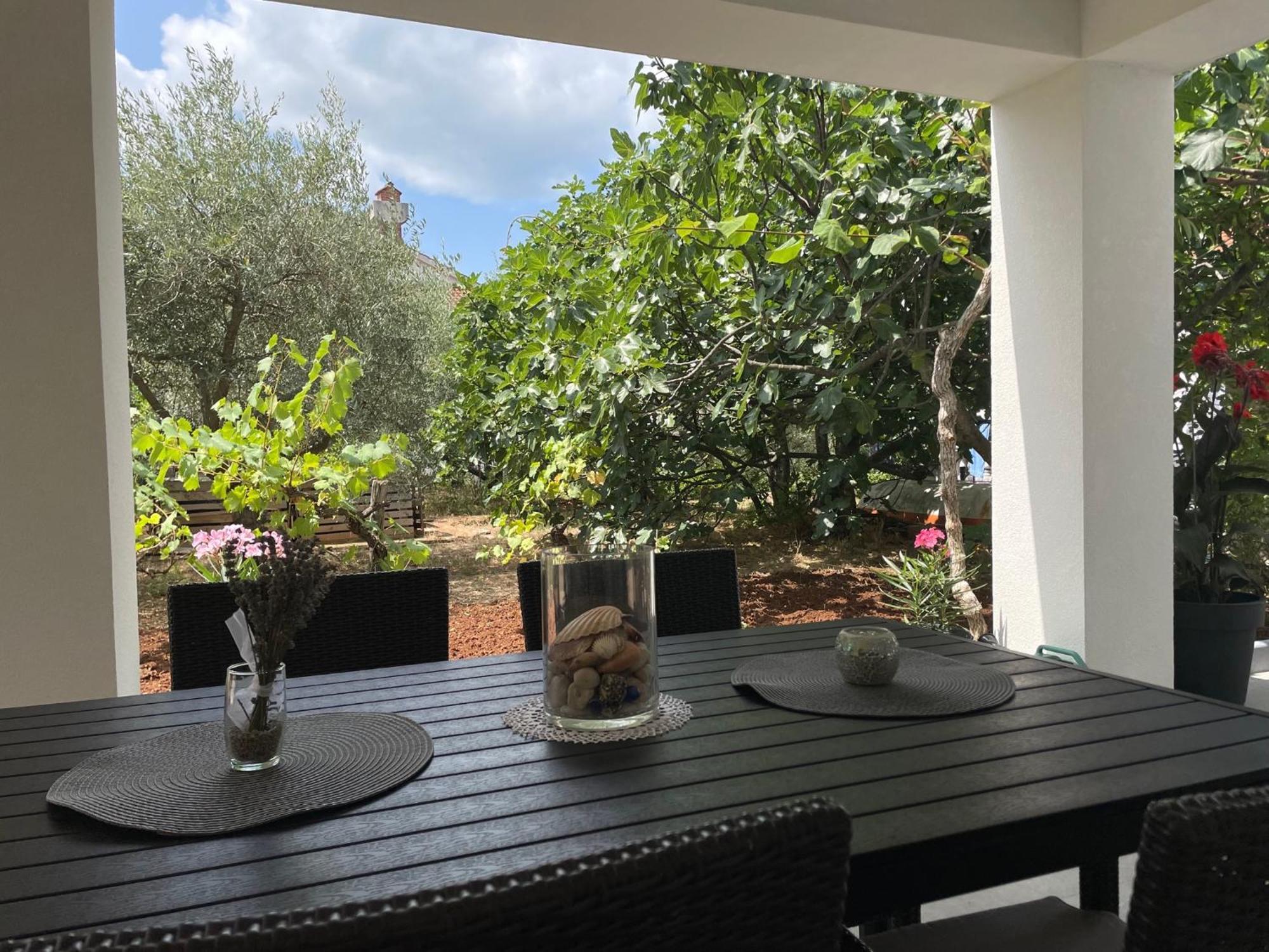 Apartmani Stellar Malinska Εξωτερικό φωτογραφία