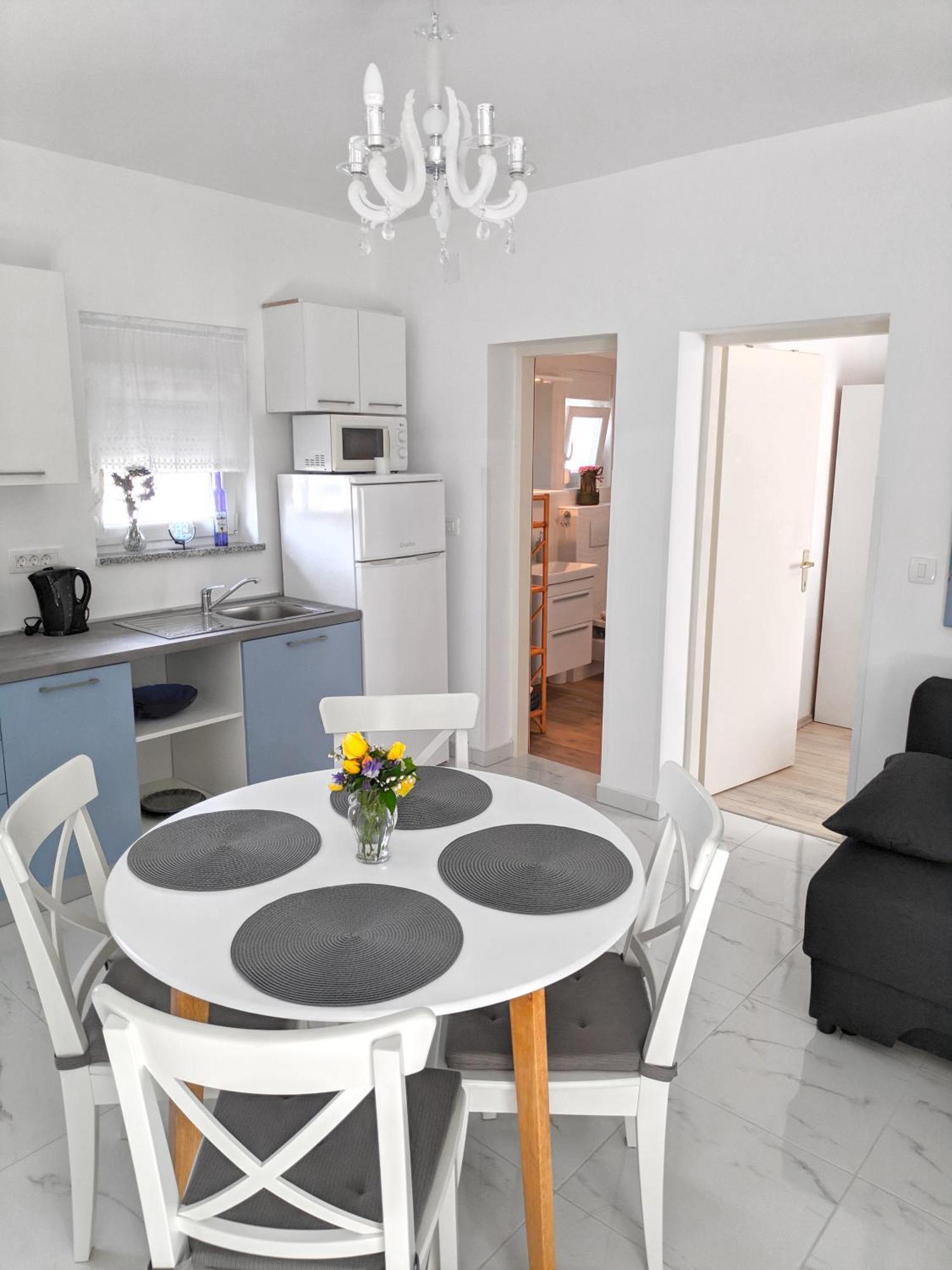 Apartmani Stellar Malinska Εξωτερικό φωτογραφία